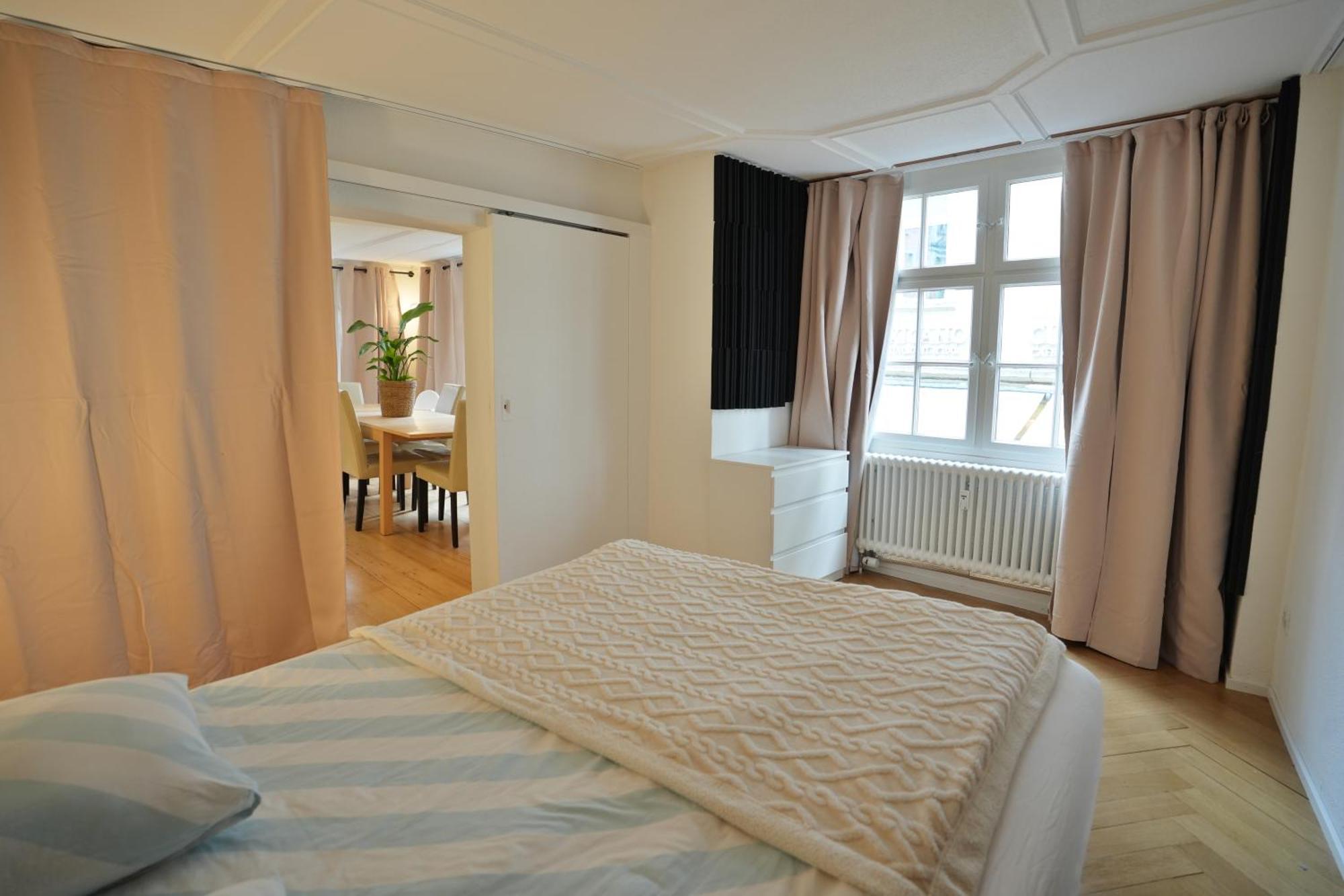 Cozy City Center, 4 Bedroom- 120Sq, 5Min Walk To Main Station Βασιλεία Εξωτερικό φωτογραφία