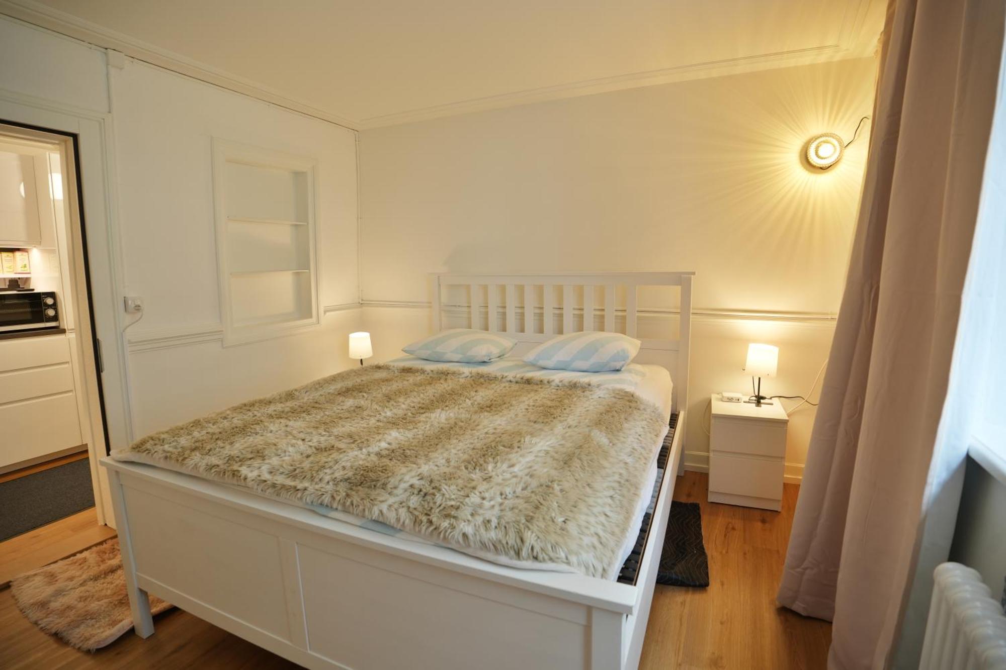 Cozy City Center, 4 Bedroom- 120Sq, 5Min Walk To Main Station Βασιλεία Εξωτερικό φωτογραφία